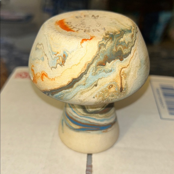 Nemadji Pottery Swirl Pottery bud vase - Picture 5 of 7